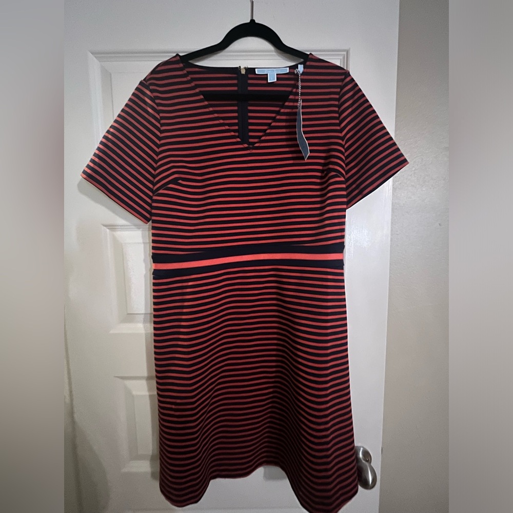 NWT Draper James red and navy dress